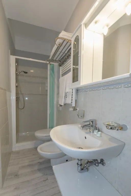 Princess Grace Apartment Bellagio 0*,  Italy
