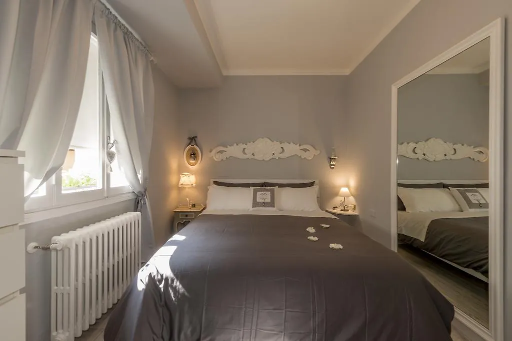 Princess Grace Apartment Bellagio Italy